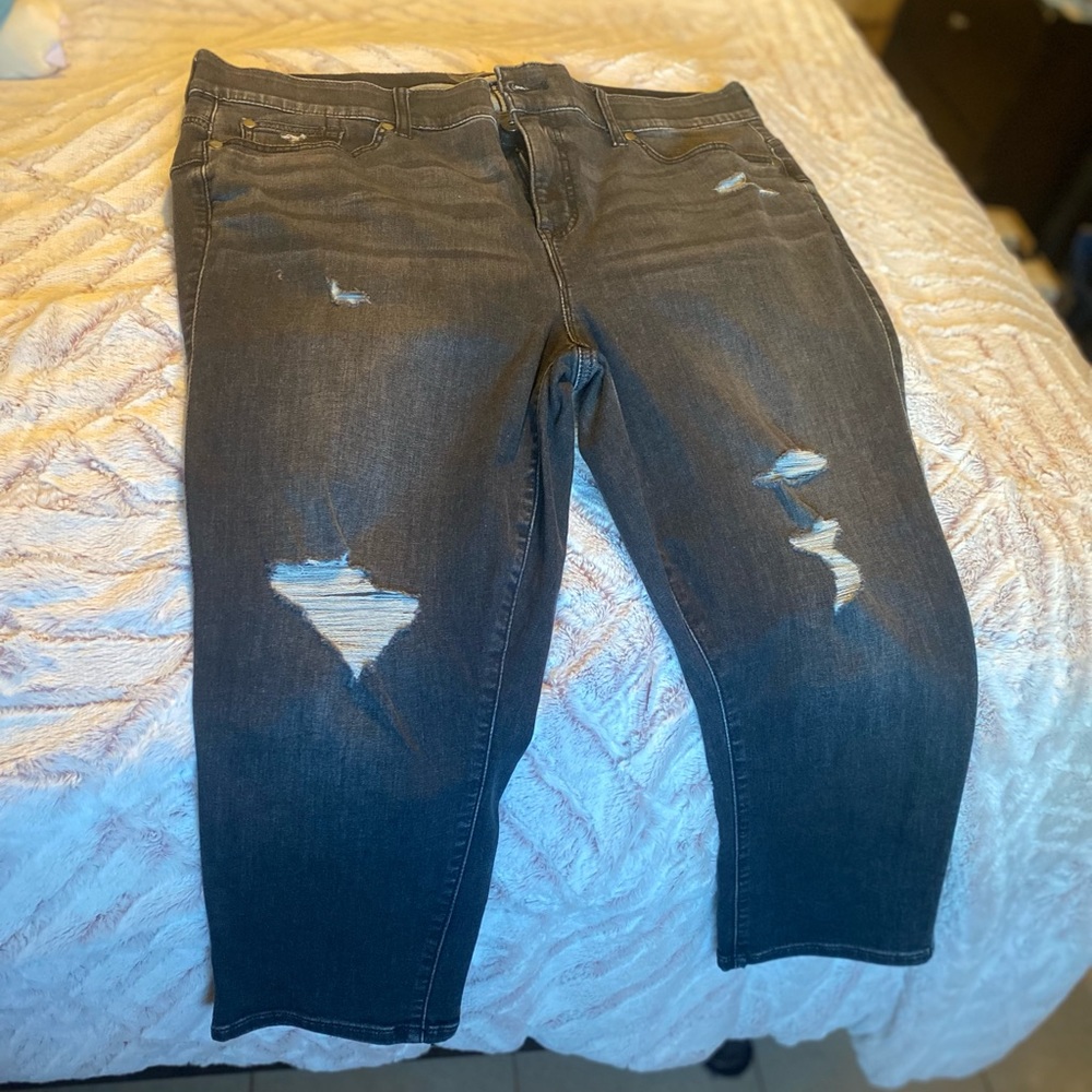 Torrid Crop Bombshell Skinnys Size 20..